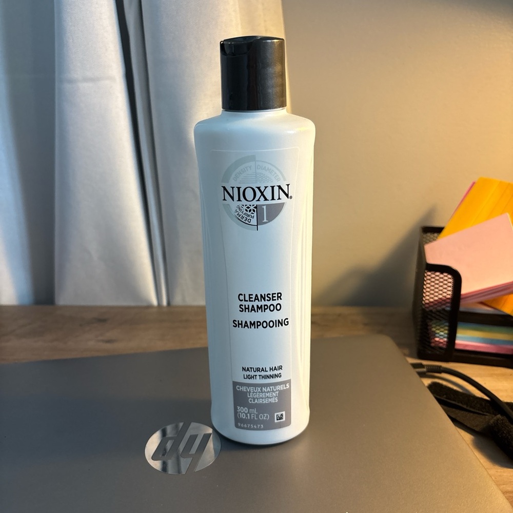 Nioxin Cleanser Shampoo - White